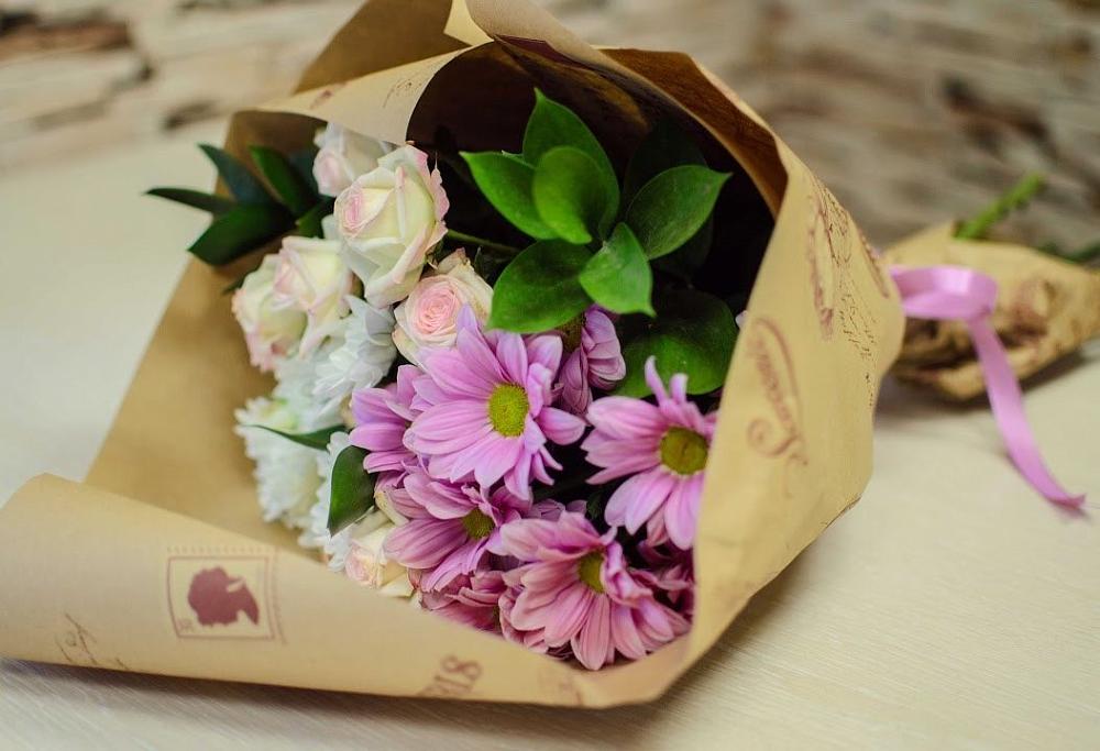 Букет цветов из: Розы и Хризантемы в Мартюше