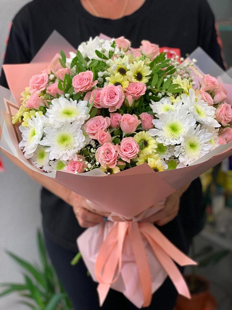 Букет цветов из: Розы и Хризантемы в Мартюше