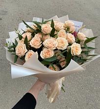 Букет Кремовые розы Латте в Мартюше