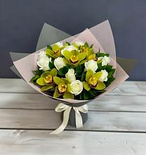 Букет цветов из:  Орхидеи и Розы в Мартюше