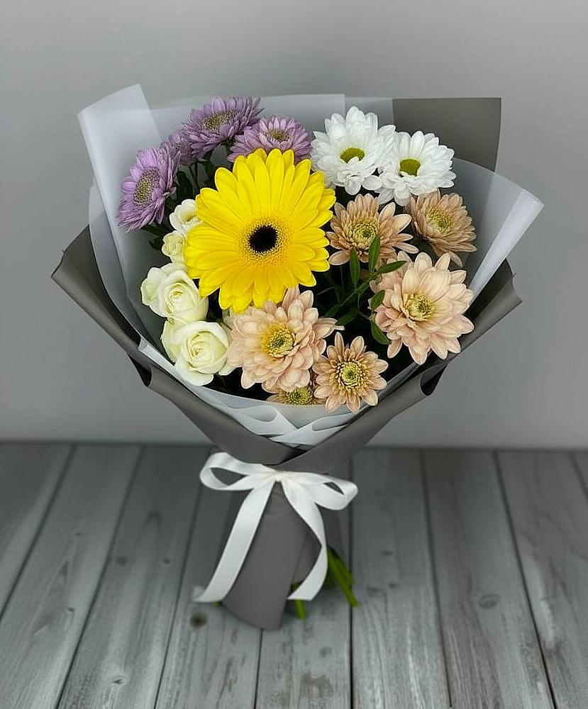 Букет цветов из: Розы, Герберы и Хризантемы в Мартюше