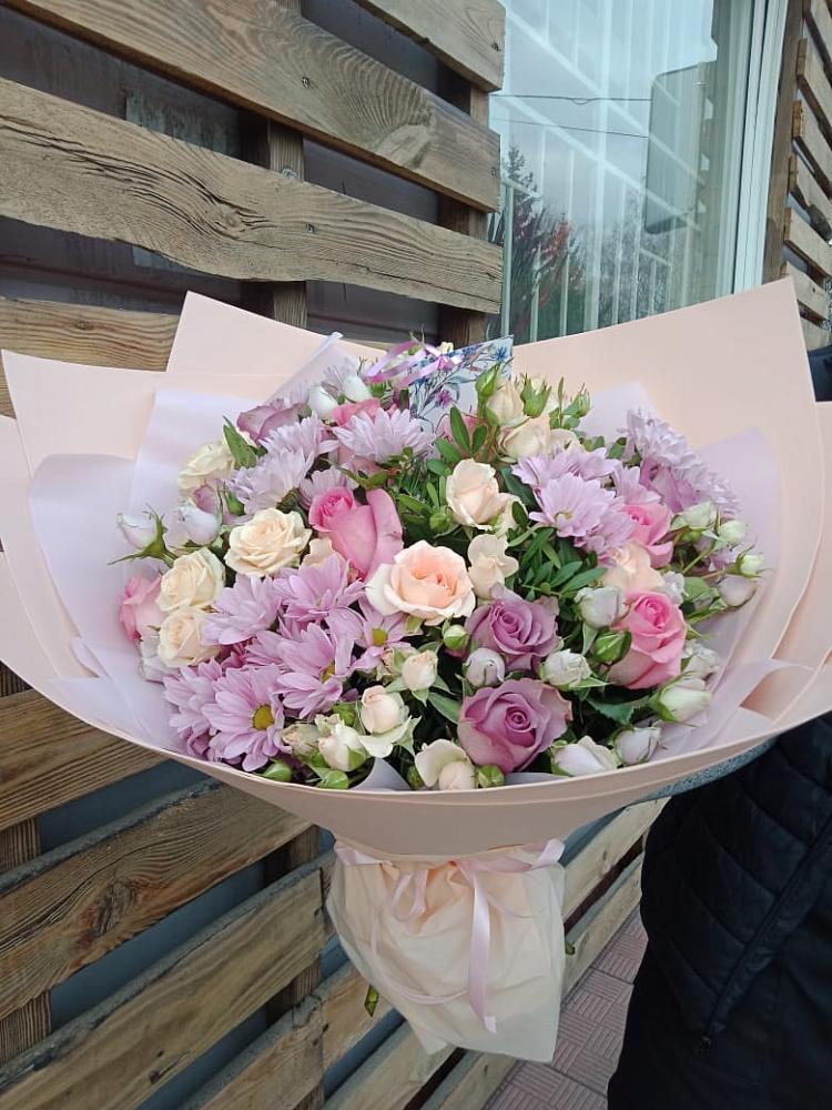 Букет цветов из: Розы и Хризантемы в Мартюше