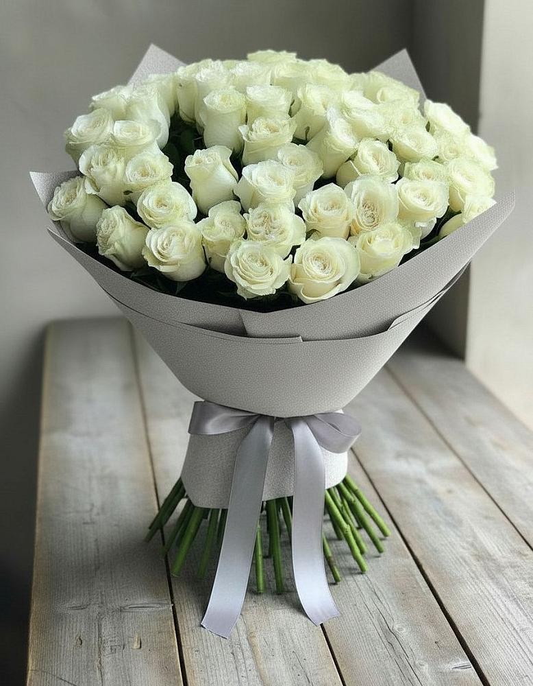 Букет 35 Белых роз в Мартюше