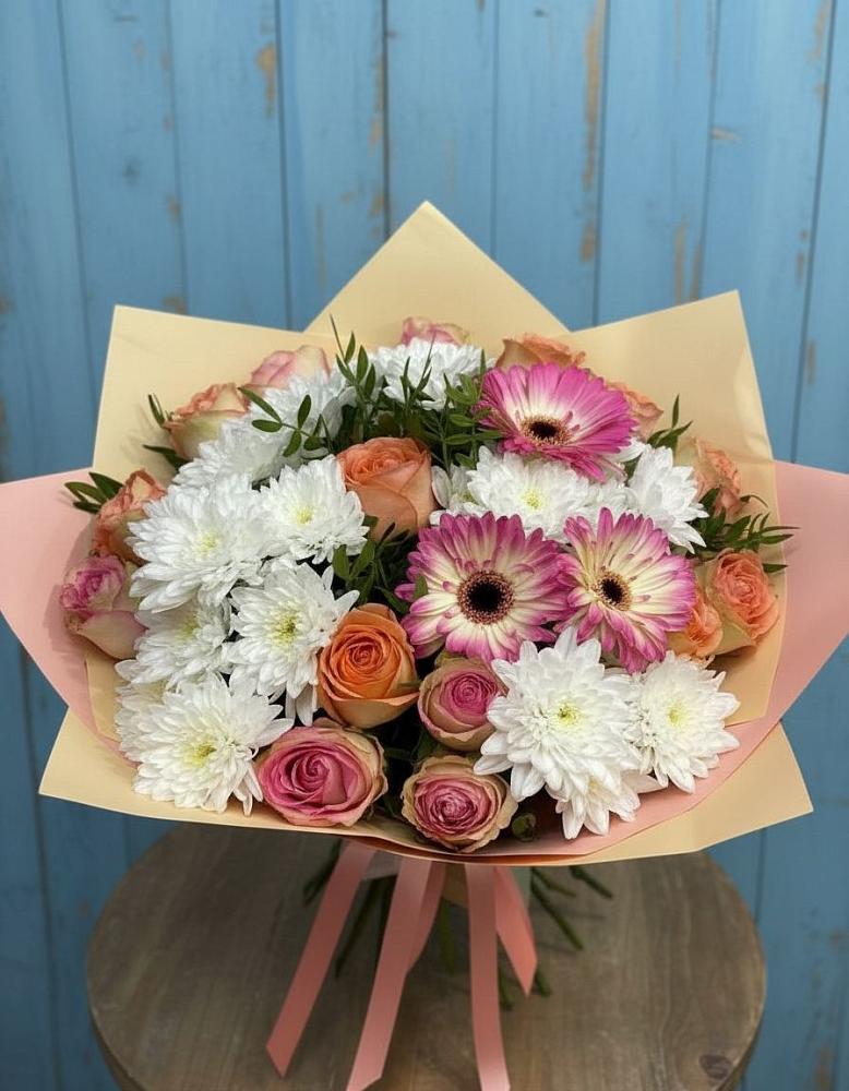 Букет цветов из: Розы, Герберы и Хризантемы в Мартюше