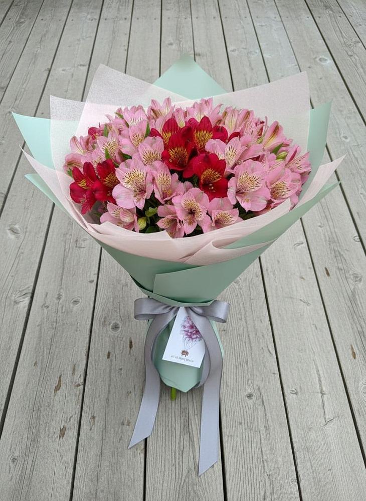 Букет цветов из: Альстромерии в Мартюше