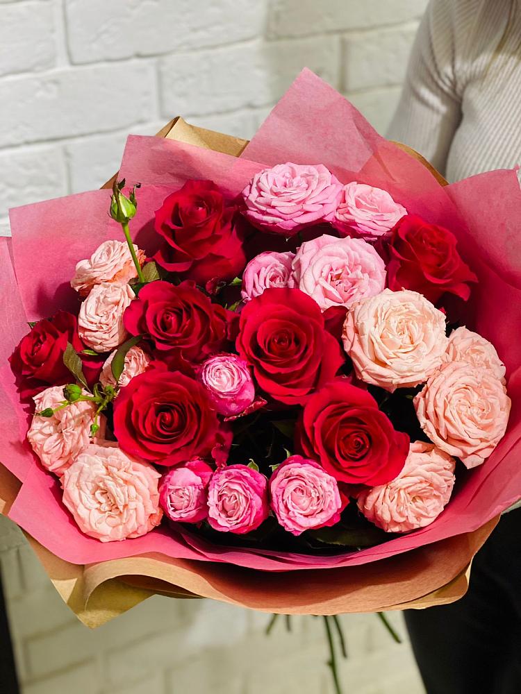 Букет цветов из: Розы в Мартюше
