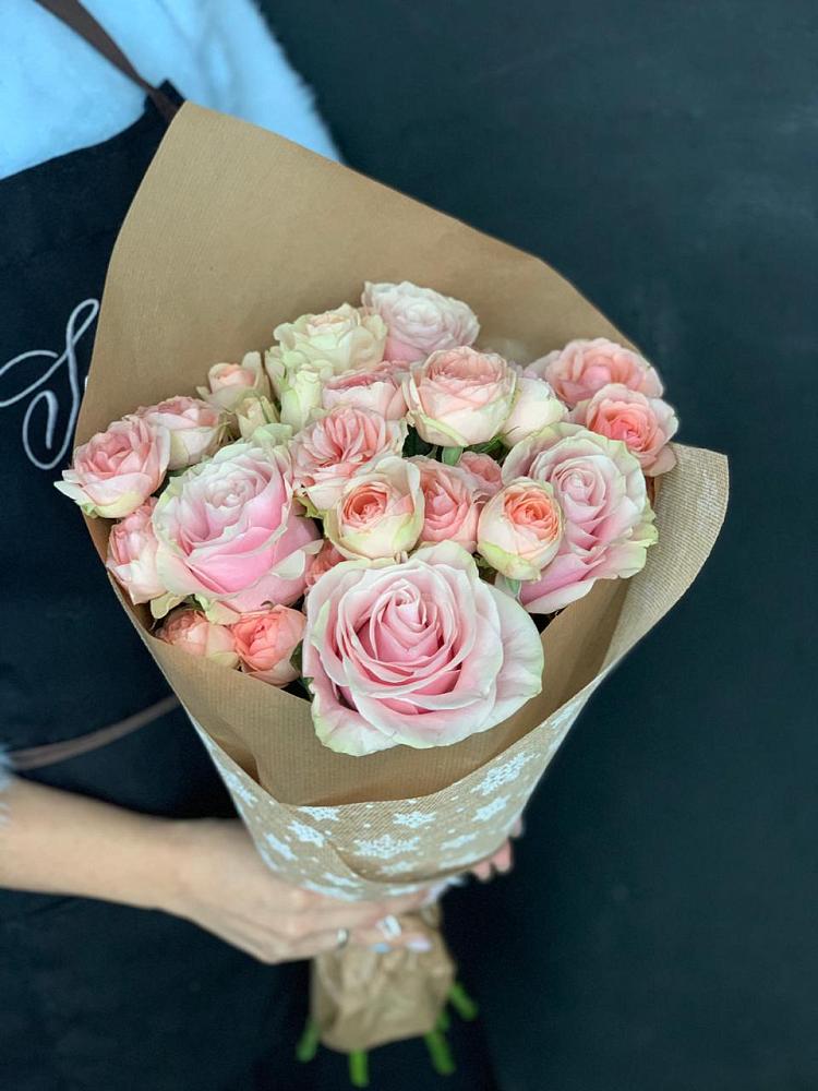 Букет цветов из: Хризантемы и Розы в Мартюше